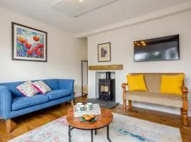Woodford - Cottage