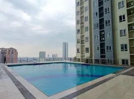 Vietnam Theme Kamuning MRT GMA 7 EDSA Veranda Pool Gym Netflix