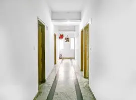 SPOT ON Hotel O Crown Continental