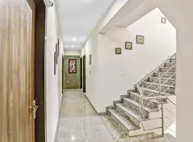 Hotel O Aditya Residency Sector 35 Noida