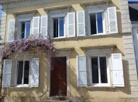 Grande demeure avec parc et WIFI, proche du Mans - FR-1-410-481