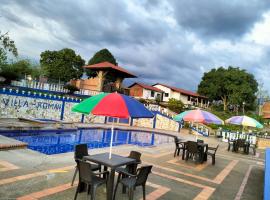 Finca hotel villa Román, Hotel in Montenegro