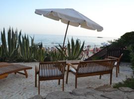 Villa Venere Apartment, готель у місті Реальмонте