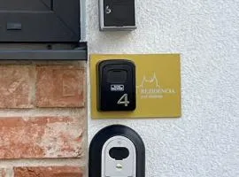 Rezidencia pod Zamkom apartman Luna