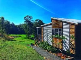 Hinterland Escape - Shanti Cabin