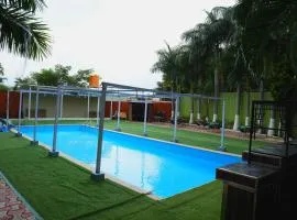Golden Farms Resort