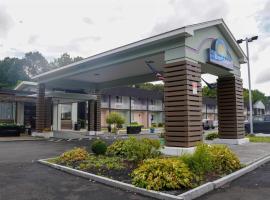 Days Inn by Wyndham Southington, hotel in Southington