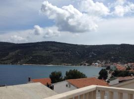 Apartmani Tanja, hotel a Marina