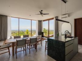 Brand new 2-bedroom ocean view villa, ξενοδοχείο σε Uluwatu