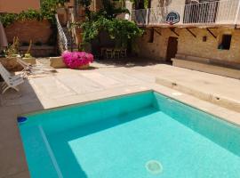 Casa Remunda, hotel en Torregrossa