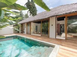Villa Veloso A Private Villa with Pool in Sta Fe Siargao