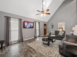 1356 Velvet Creek Glen Marietta