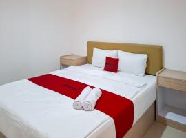 RedDoorz at Bellina Inn Near RS Panti Wilasa Semarang, hotel din Stasiun Tenggang