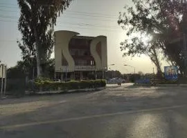 Al-Rahman Hotel