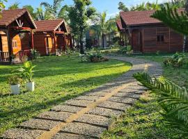 Homestay 25 tháng 12 Tàpao - Đồng Kho - Tánh Linh、Tánh Linhのグランピング施設