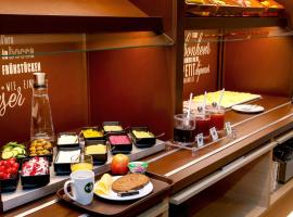 B&B HOTEL W&uuml;rzburg-Altstadt, hotel with parking in W&uuml;rzburg