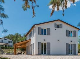 Villa Teresa, hotel in SantʼAngelo in Pontano