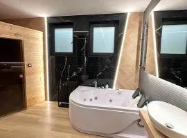 Spa Apartament Wisła prywatna sauna i wanna z hydromasażem