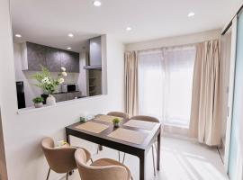 Near Umeda , New 3-Story House , Family Friendly , Up to 6 Guests, Hotel in Osaka