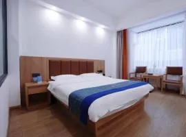 Lingli Home Hotel