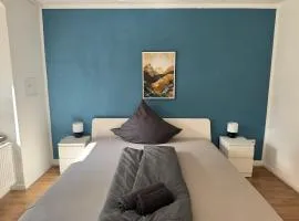 Ferienhaus "Jasmine" mit 3 Schlafzimmern und Stellplatz