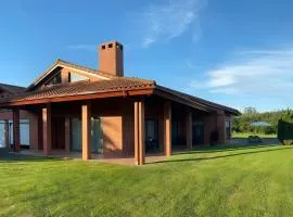 Villa Monasterio