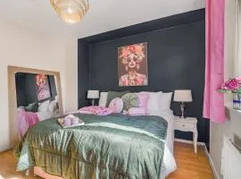 Contractor ready Homes Secure Parking