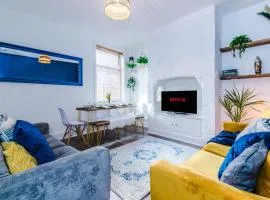 Spacious 4BR Home with 3 Baths, Manchester Stay