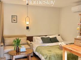 PimSook Homestay Riverside w bathtub ที่พักแม่แตง, ξενοδοχείο 