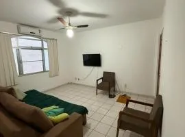 Apartamento em prédio na Praia do Morro