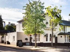 Dukes Head Hotel