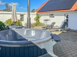 3 Bedroom Nice Home In Blokhus