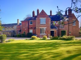 Willingham House, self catering accommodation in Willingham