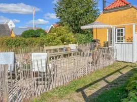 2 Bedroom Stunning Home In Sæby