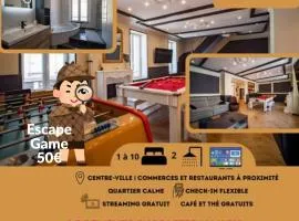 Méga Jeanne d'Arc Billard Baby Foot en option Escape Game Logements Insolites