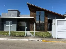 Casa de alto padrão na Laguna