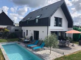 Maison d'architecte Rennes, meublé de tourisme 4 étoiles, hotel em Saint-Grégoire