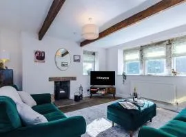 Beautiful Cottage in Haworth by 53 Degrees Property, Amazing Location, The Perfect Retreat!