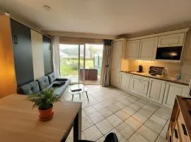 Rare : au bord du lac d’Annecy, cosy appartement en rez de jardin avec terrasse privative