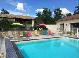 Loft piscine chauffée et couverte