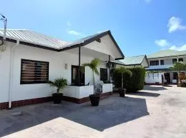 Roche Kerlan Apartments