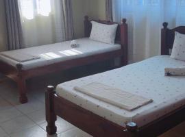 Bathaf plaza, hostal o pensión en Mombasa
