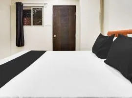 Hotel O Sarovar