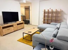 PA - Premium City Center Stay