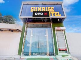 Hotel O SunRise Hotel, hotel em Rohtak