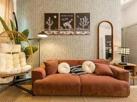 Lookout Luxe 2BR | King + Q/Q Bunk | Shuffleboard