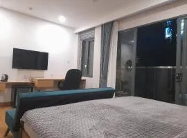 HAPPY HOME - economy room