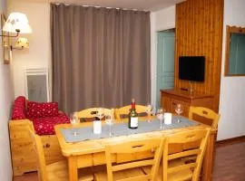 Charmant 3 Pièces pour 6 Pers. avec Balcon et Accès Piscine – Résidence Le Hameau du Puy, Superdevoluy - FR-1-504-481