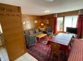 Appartement 3 pièces avec Wi-Fi et parking, 6 personnes - FR-1-629-76