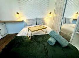 Modern Comfy - Calea Victoriei